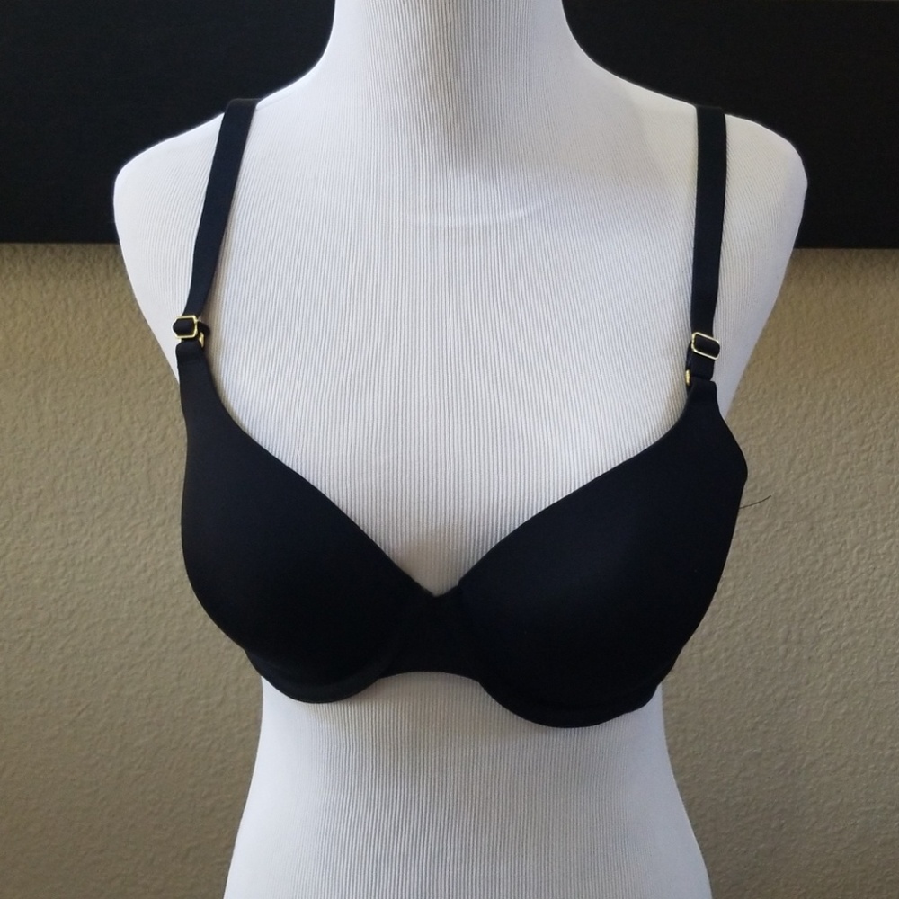 New Lively T-shirt Bra 36C black lace accents